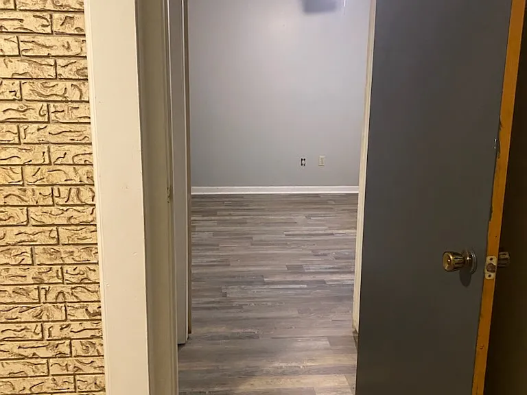 1402 S Georgia St — Photo 7