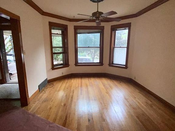 5th image of 2512 N Lawndale Ave #1