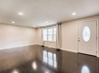 856 Hamlet Dr, Xenia, OH 45385