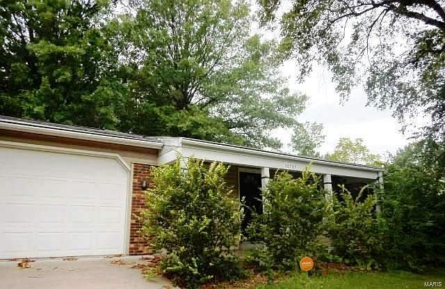 1st image of 12721 Coachlight Square Dr