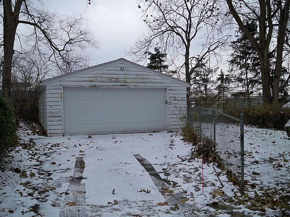 3rd image of 2226 Hoyle Ave NW