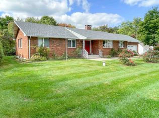 65 Ballfall Rd, Middletown, CT 06457