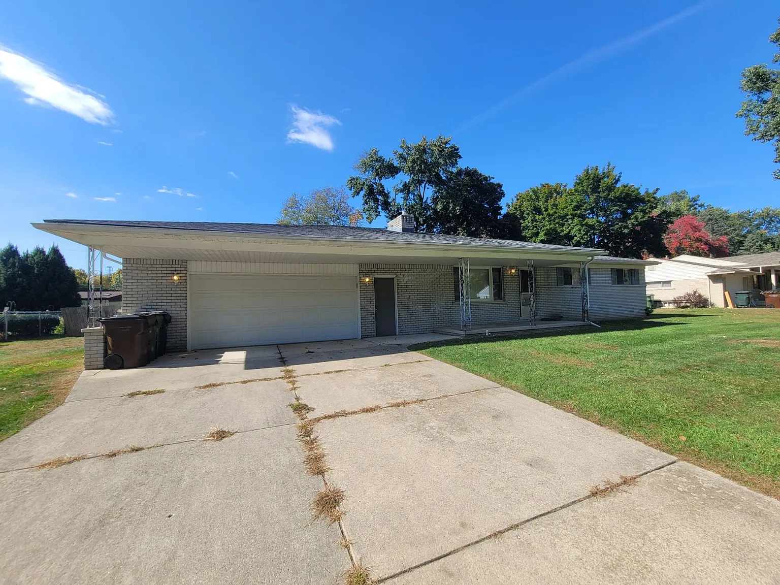 53251 Bellamine Dr photo 1