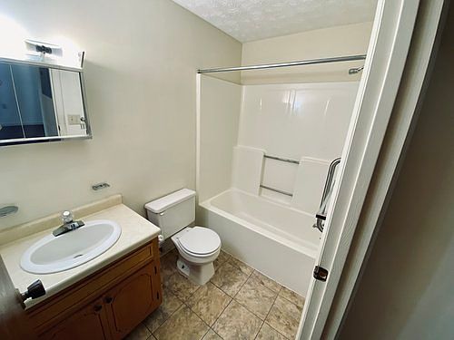 2nd image of 145 E Pine St #1D