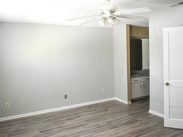 602 Kings Mountain Dr — Photo 25