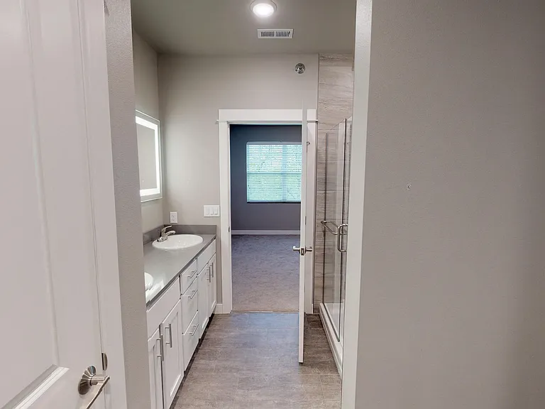 Maple Wood Townhomes — Photo 35