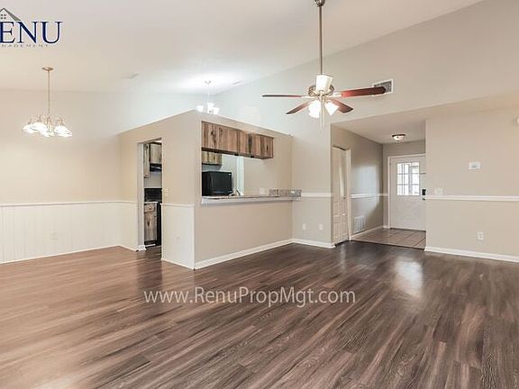 5th image of 8311 Iberia Pl