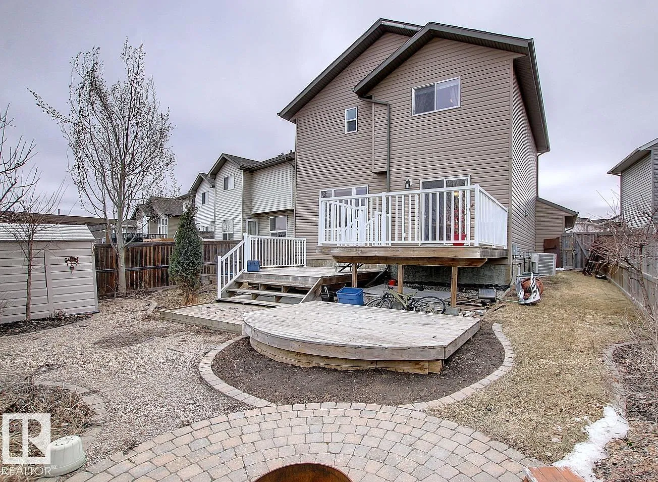 3 bed, 2.5 bath, 1480 sqft, $2,645 — Photo 2