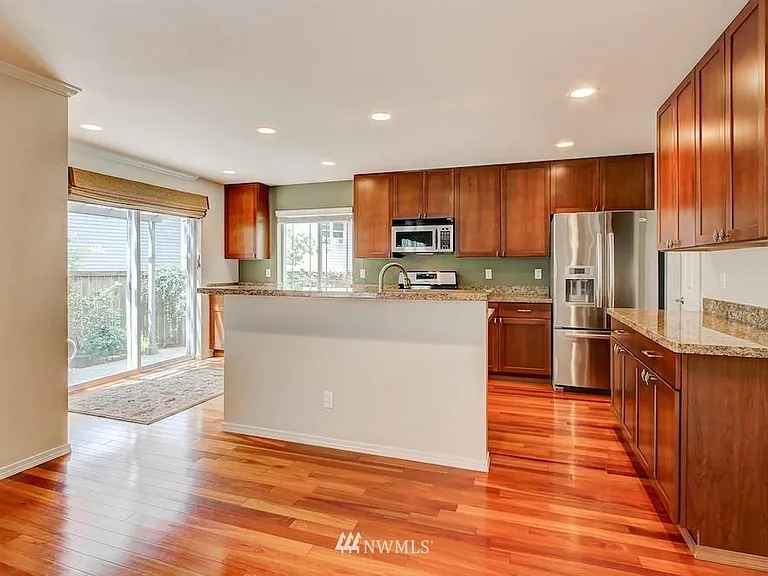 8819 230th Way NE — Photo 5