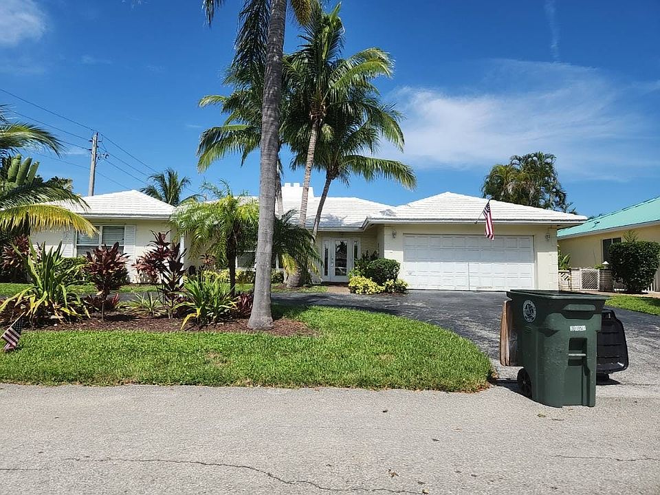 1st image of 3820 NE 29th Ave