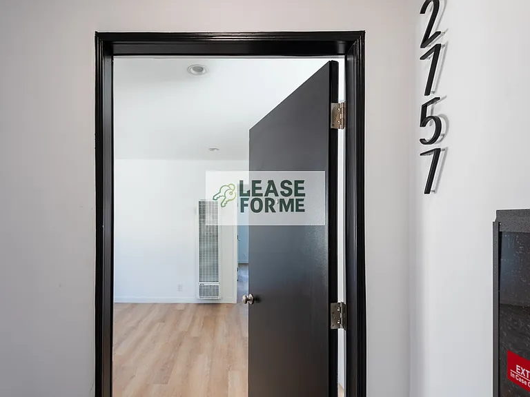 2757 S Redondo Blvd #2757 — Photo 5