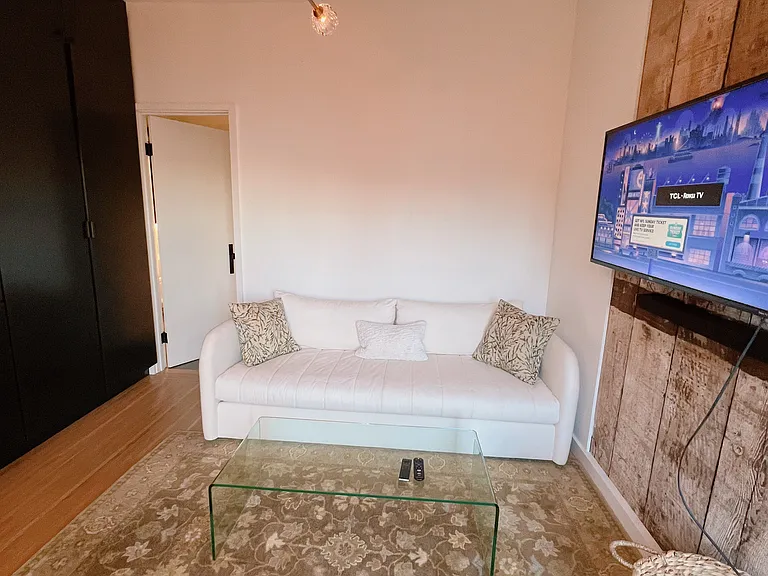 944 Vallejo St — Photo 11