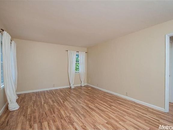 4th image of 3081 Hazzard St