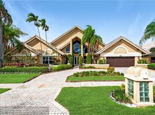 10181 SW 3rd St, Plantation, FL 33324