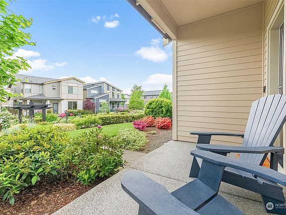 5th image of 32897 Crystal Lakes Lane