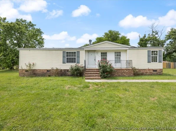 127 Timber Hollow Dr, Linden, NC 28356