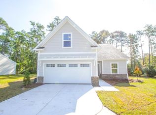 4760 Yellowood Dr, Shallotte, NC 28470