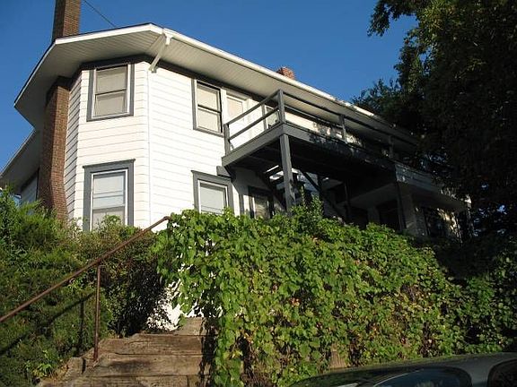 deck at the back