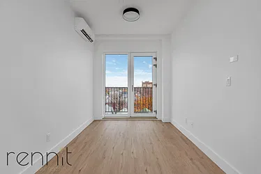 Rented by Rennit Inc.