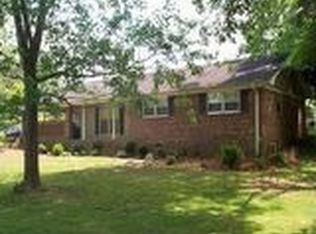 405 Cavalier Rd, Athens, GA 30606