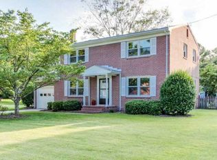115 Yorkshire Dr, Yorktown, VA 23693