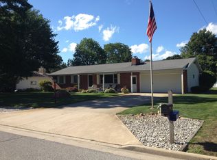 11 Fairfield Park, Goshen, IN 46526