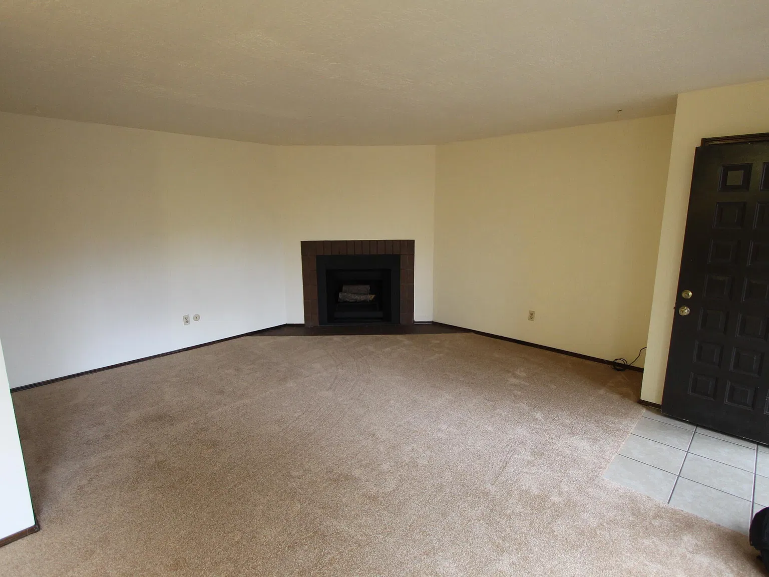 2 bed, 1.0 bath, 1000 sqft, $1,500 — Photo 2