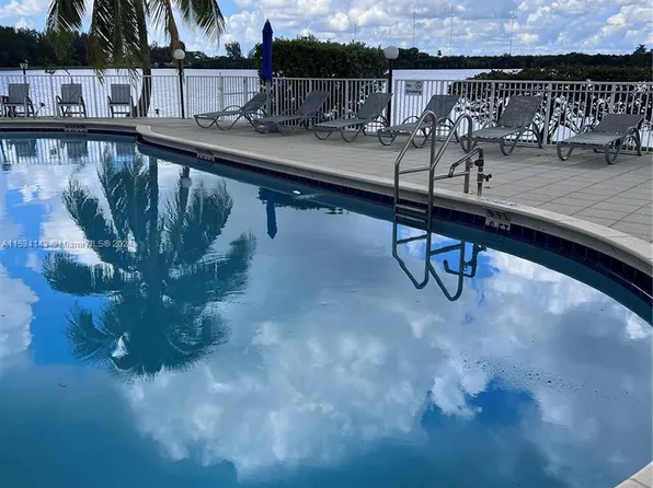 1175 NE Miami Gardens Dr APT 708, Miami, FL 33179