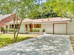 6023 Pineshade Ln, Houston, TX 77008