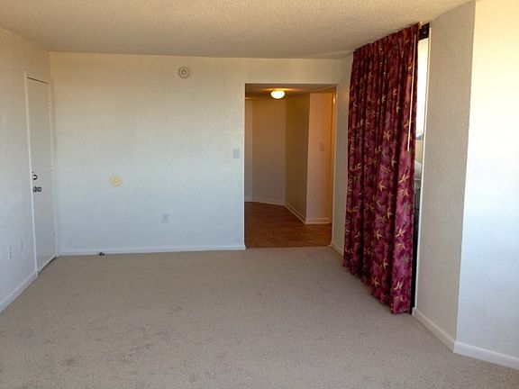3rd image of 9550 Shore Drive Sands Ocean Clb #818