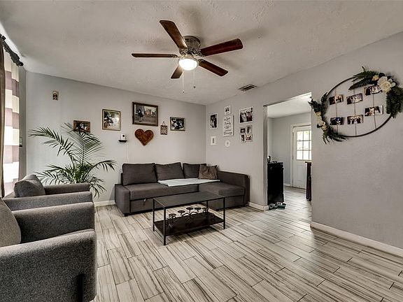 4th image of 600 Cascade Dr