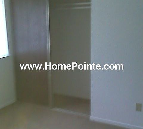Spacious Bedroom W/ Full Closet
