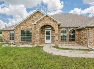 101 Springfield Cir, Waxahachie, TX 75165