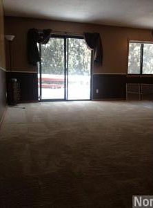 2nd image of 1649 City View Dr