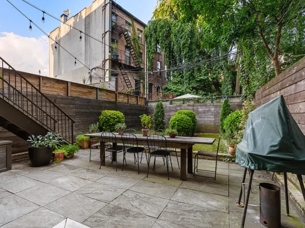 277 Adelphi Street image 15 of 31