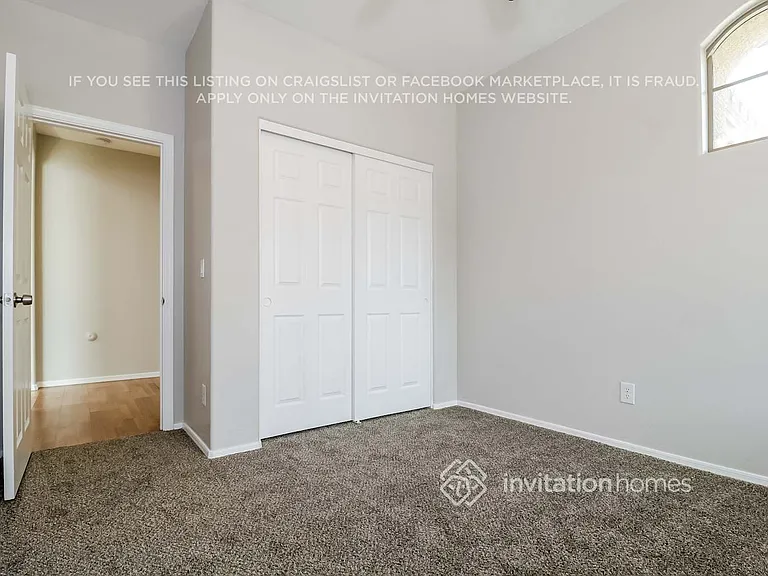 8806 W Gardenia Ave — Photo 12