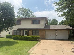 529 NW Janie Ln, Burleson, TX 76028