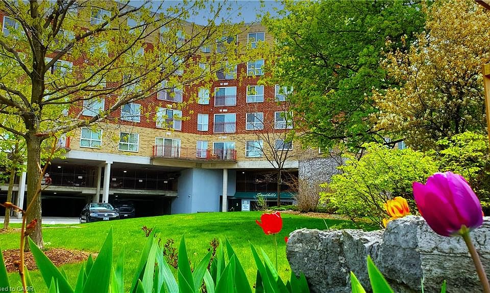 1st image of 20 Saint George St #404