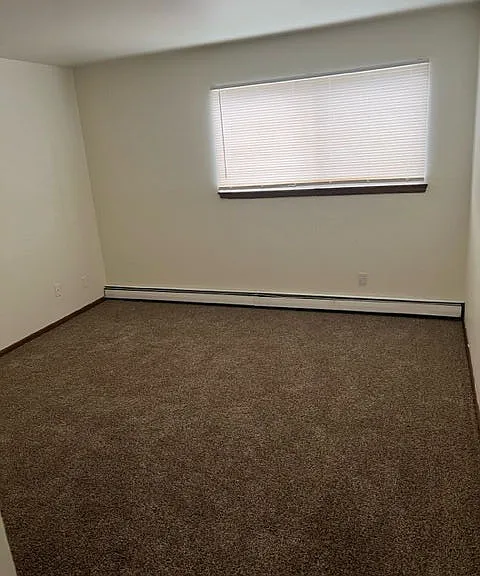 Deer Trail Apartments — Photo 5