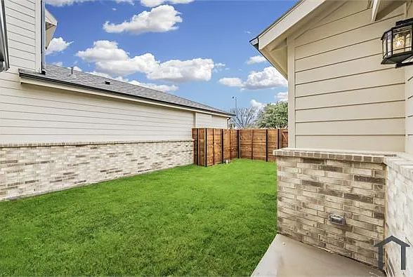 9600 Landing Way #2 — Photo 36