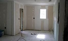 5th image of 814 Jasmine St