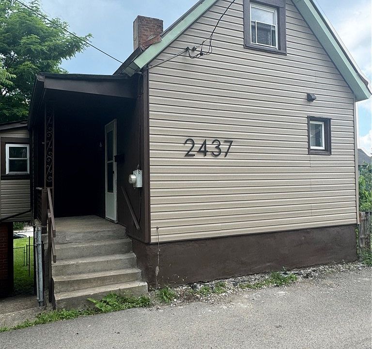 1st image of 2437 Bruce Way