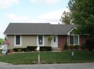 802 E Summit St, Smithville, MO 64089