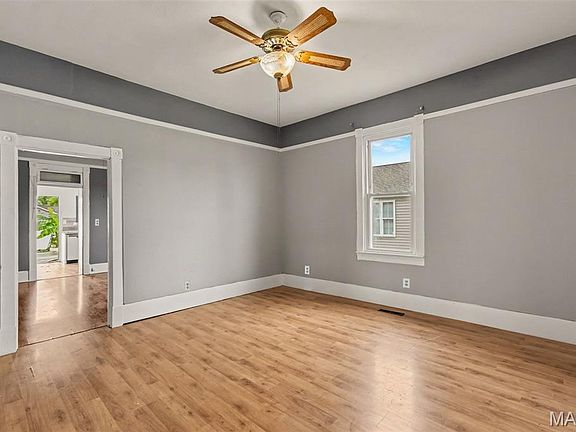 5th image of 403 State St