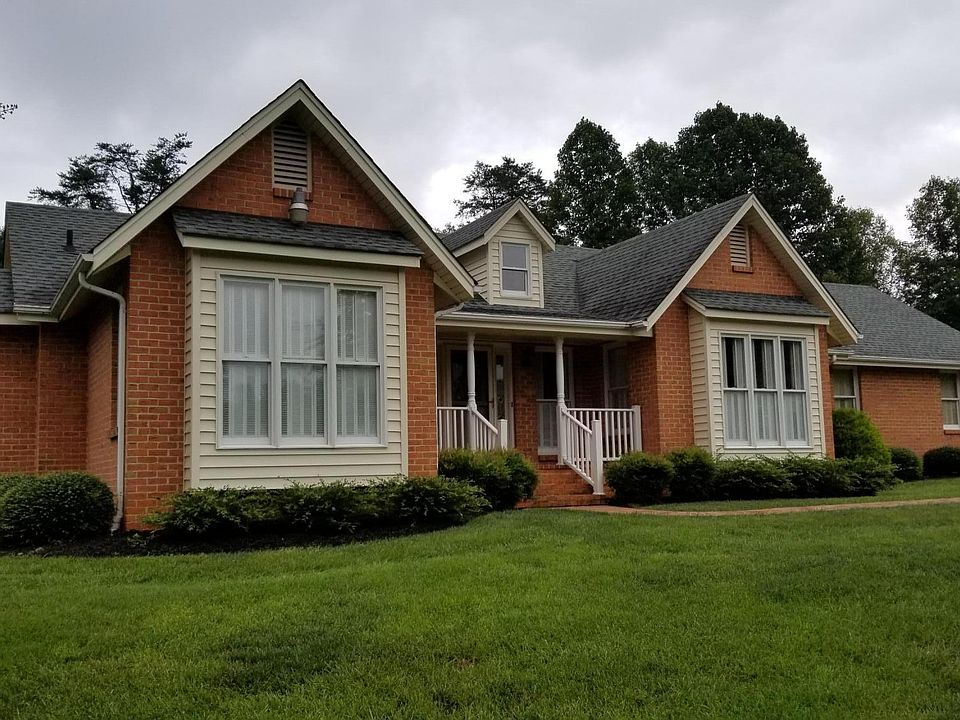 1st image of 75 Holly Knoll Dr