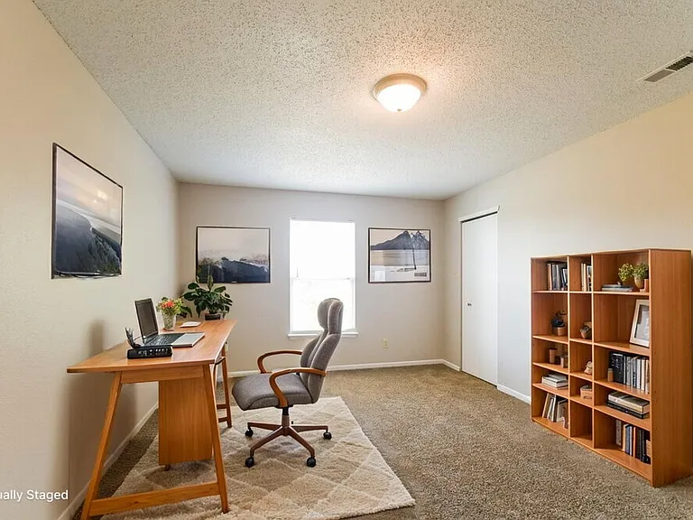 9322 W Dockside Cir — Photo 16