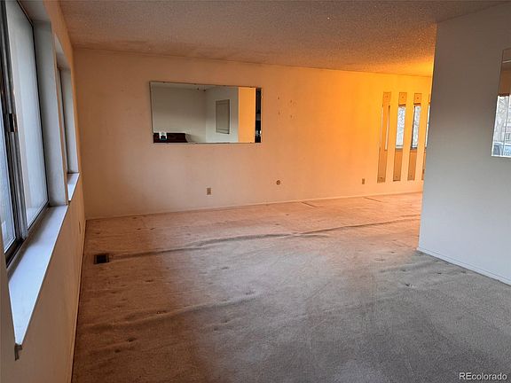 5th image of 3085 S Pagosa Street