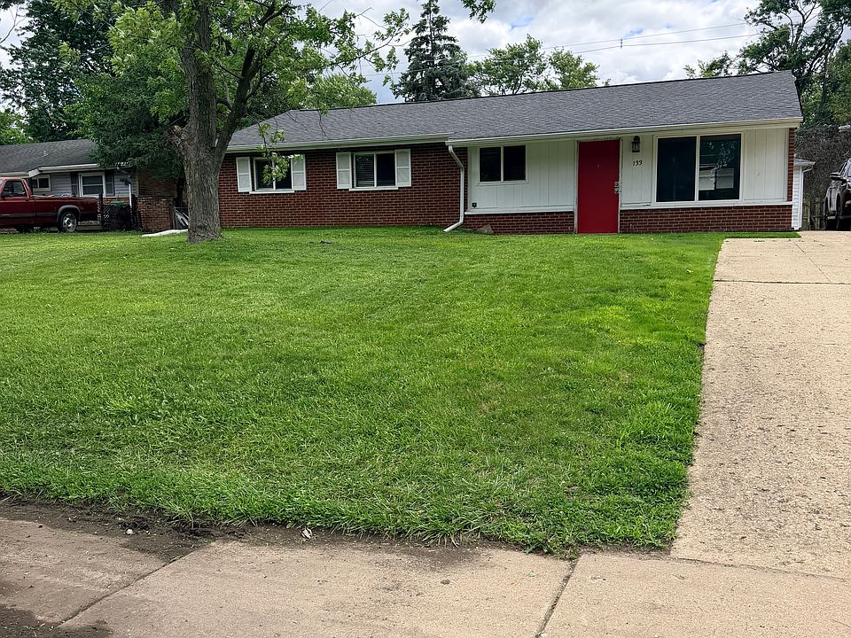 1st image of 133 W Briarcliff Rd