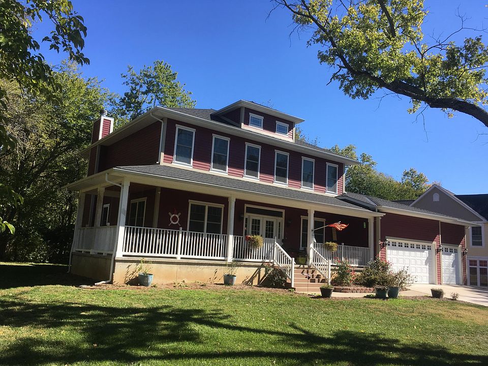 908 New Ballwin Rd, Ballwin, MO 63021 Zillow
