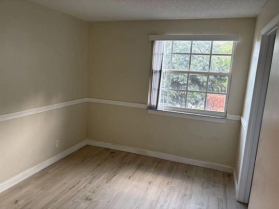 5th image of 11077-11077 Longboat Dr